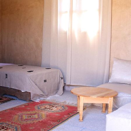 Gite Ait Lmaalam Chez Ahmed Skoura Ruang foto
