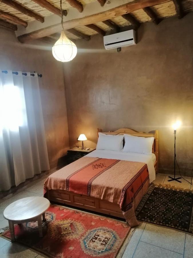 Gite Ait Lmaalam Chez Ahmed Skoura Ruang foto