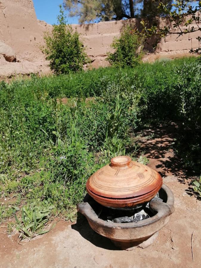 Gite Ait Lmaalam Chez Ahmed Skoura Bagian luar foto