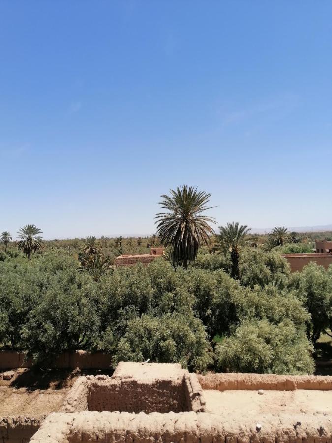 Gite Ait Lmaalam Chez Ahmed Skoura Bagian luar foto