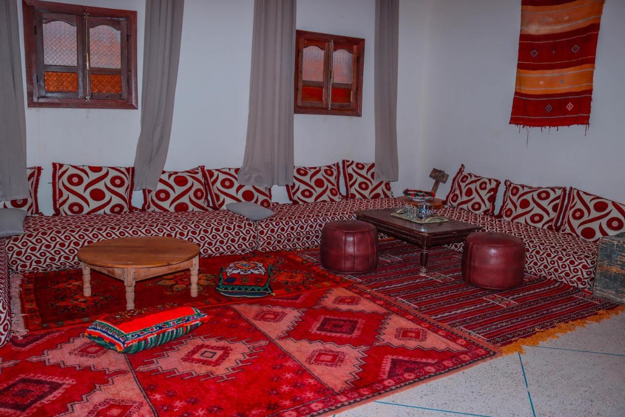Gite Ait Lmaalam Chez Ahmed Skoura Bagian luar foto