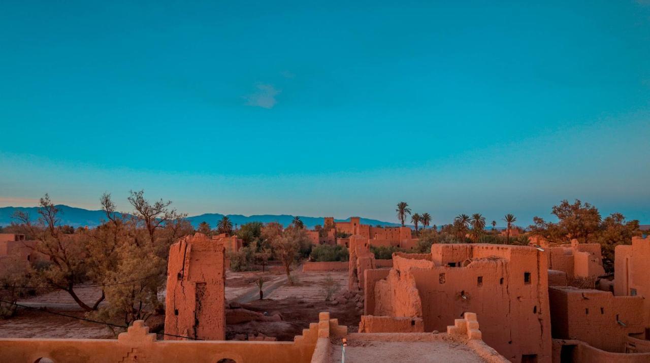 Gite Ait Lmaalam Chez Ahmed Skoura Bagian luar foto