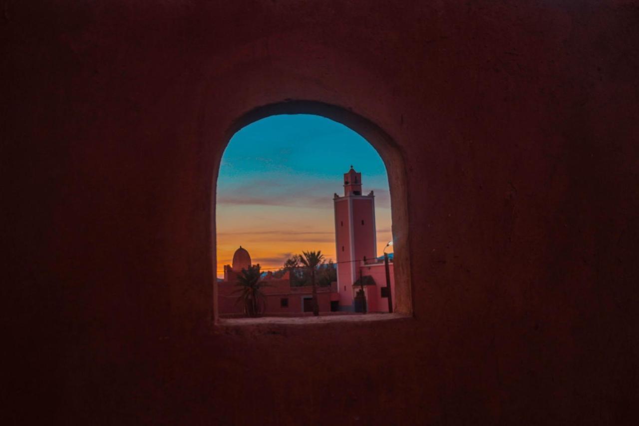 Gite Ait Lmaalam Chez Ahmed Skoura Bagian luar foto