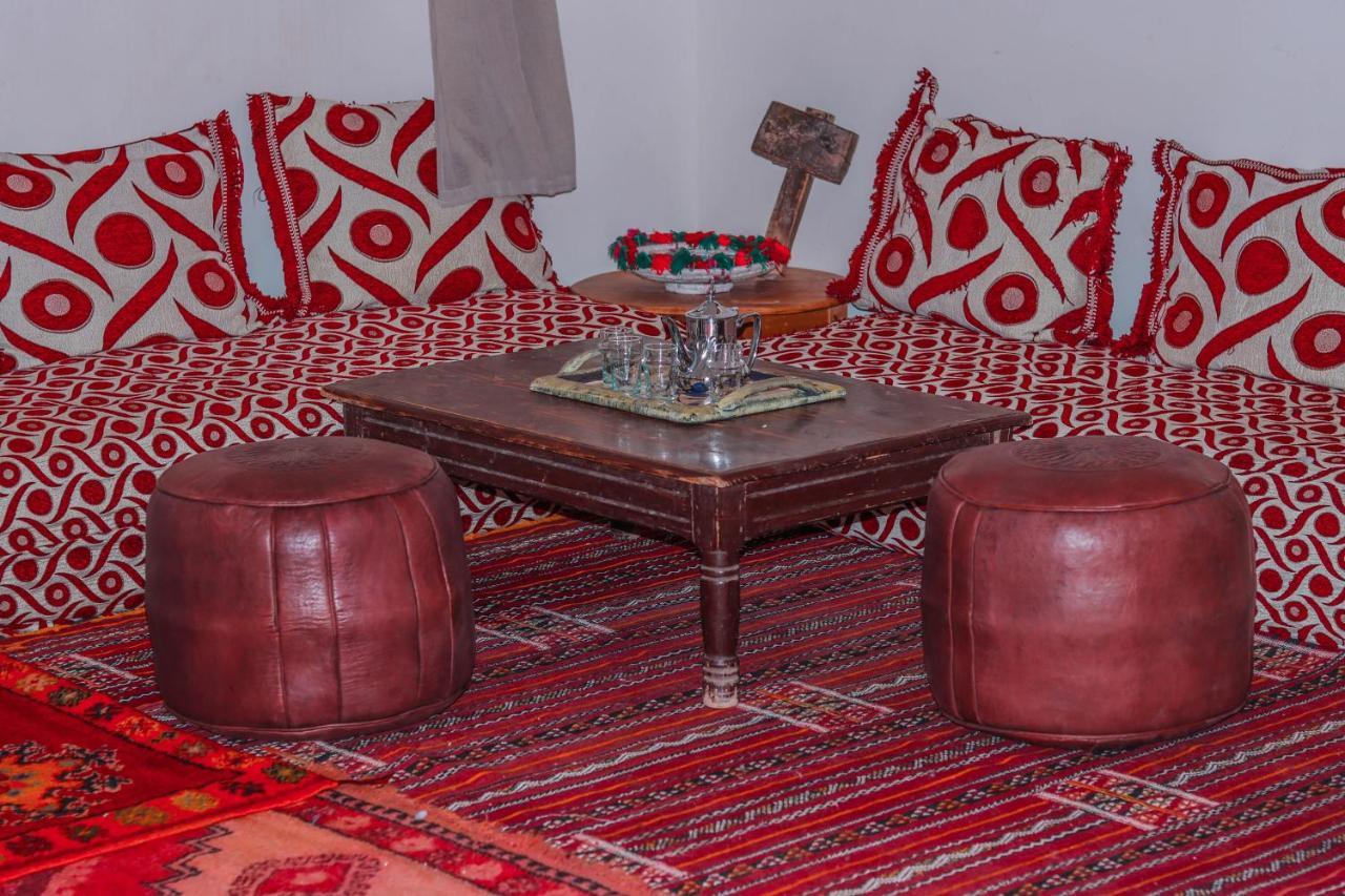 Gite Ait Lmaalam Chez Ahmed Skoura Bagian luar foto